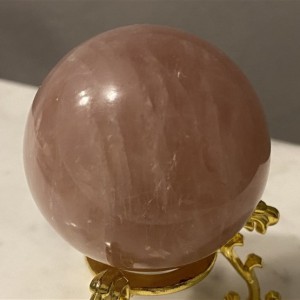 Kwarc różowy kryształ górski Kula Energii Miłości 935 ct